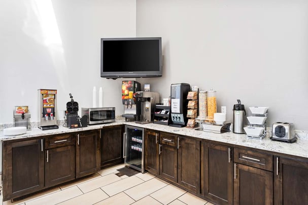 SureStay Albuquerque NE BreakfastArea