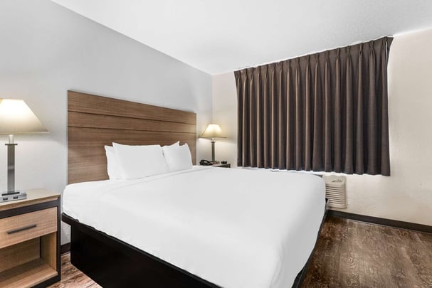 SureStay Albuquerque NE KingSuite