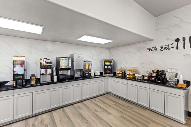 BW SureStay Phoenix AZ BreakfastArea