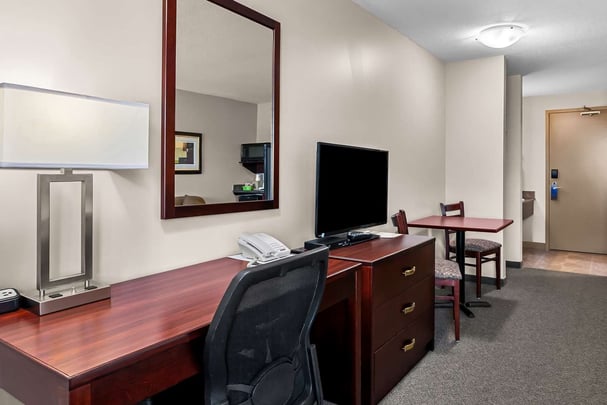 SureStay Bassano AB DoubleQueen