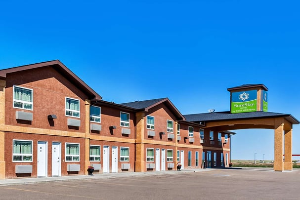 SureStay Bassano AB Exterior