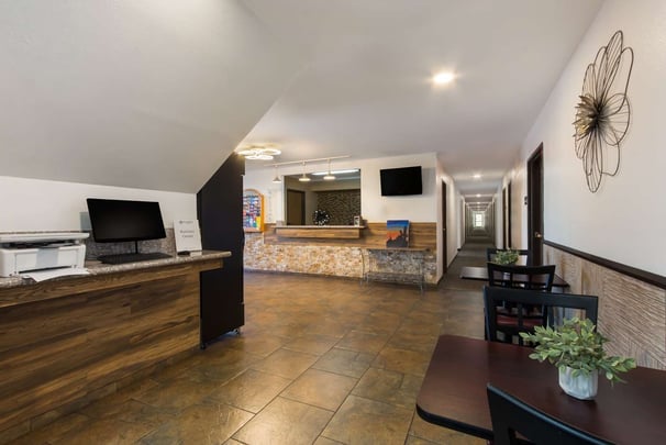 BW CampVerde VA BreakfastArea