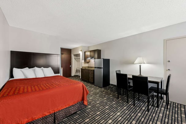 SureStay Plus Lubbock TX Suite 2