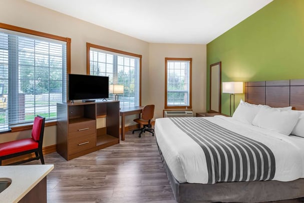 King Room With  Full Kitchen