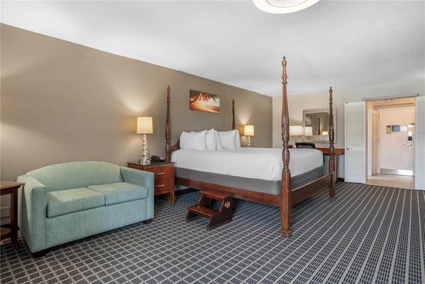 King Suite with Balcony