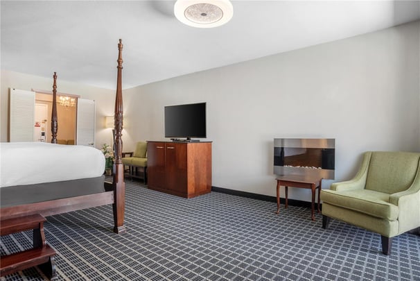 King Suite with Balcony Pool View