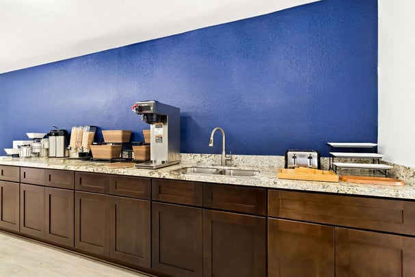 SureStay Groves TX BreakfastArea