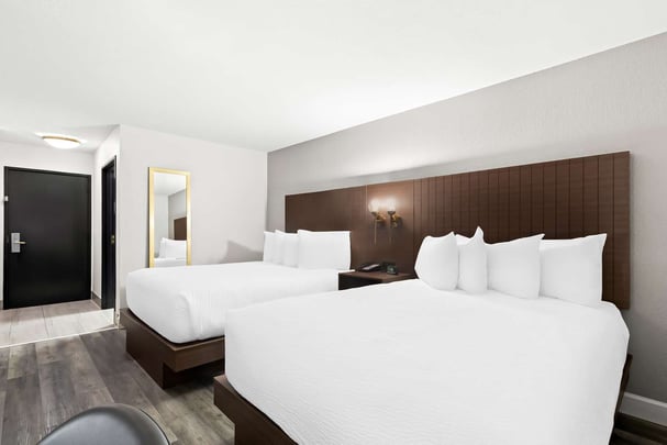 SureStay Groves TX QQ