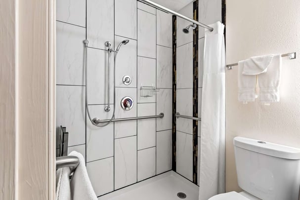 BW SureStay Duncan OK ADAKing