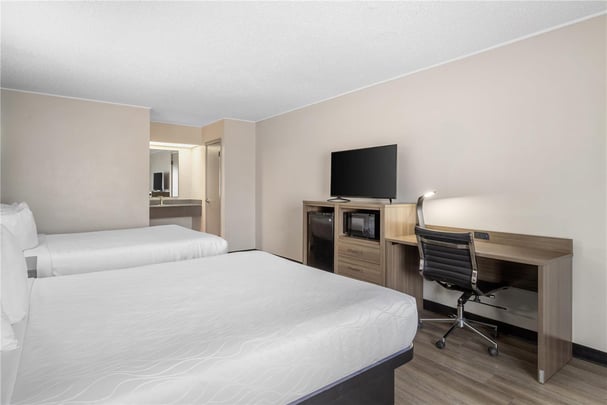 Double Queen Guest Room