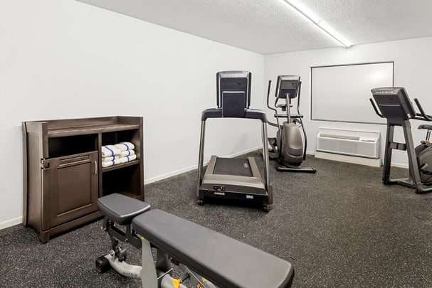 SureStay Beaumont TX FitnessCenter