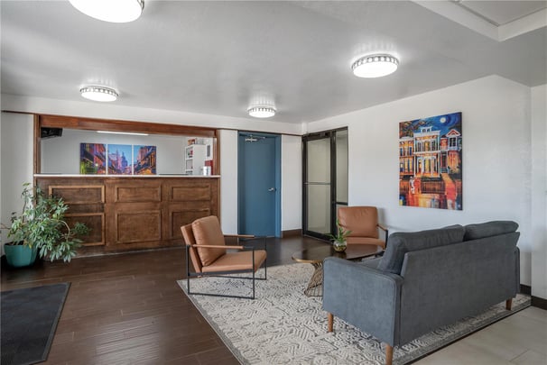 Front Desk/Reception