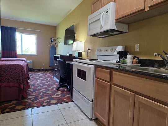 Double Queen Guest Room