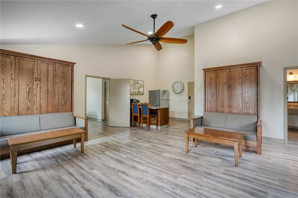 2 Room King Suite with Sofabed