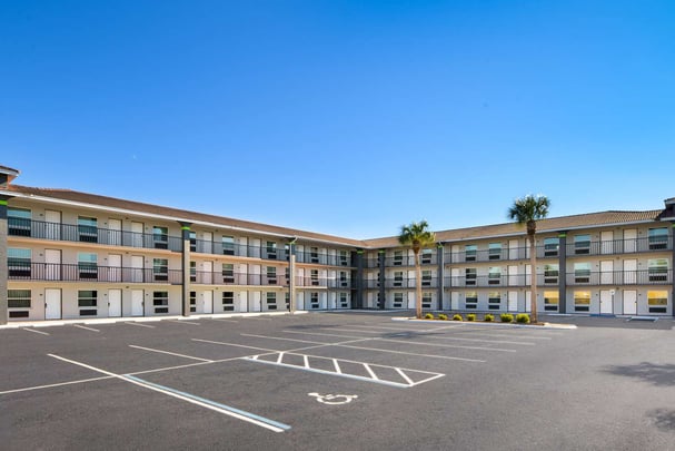 BW Clermont FL Exterior