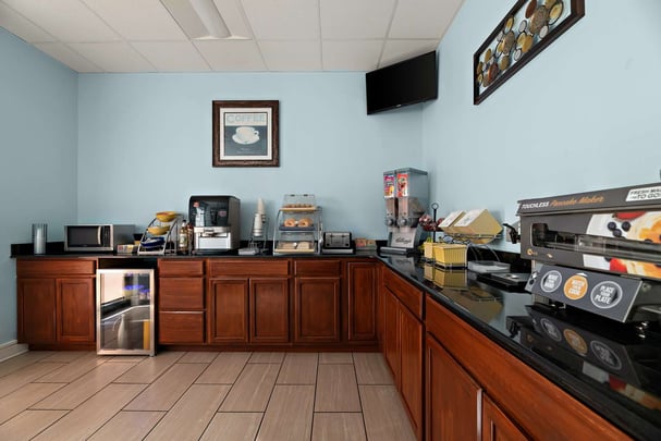 BW Clermont FL Breakfast