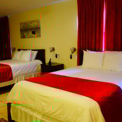 Double Queen Guestroom