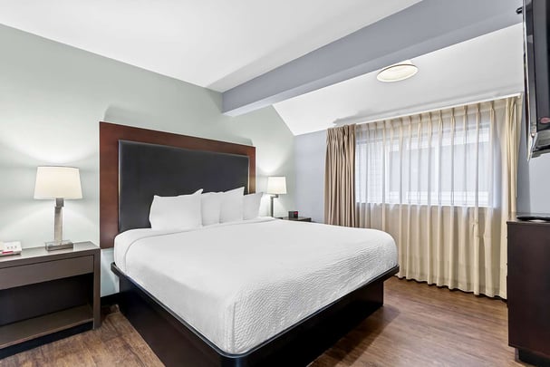 SureStay Pensacola FL SKK UQB