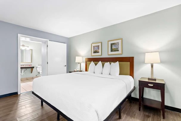 SureStay Pensacola FL WKS BE