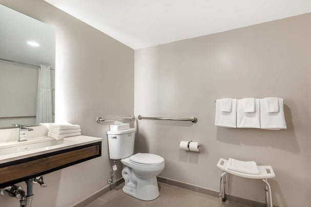 Mobility Accessible Two Queen