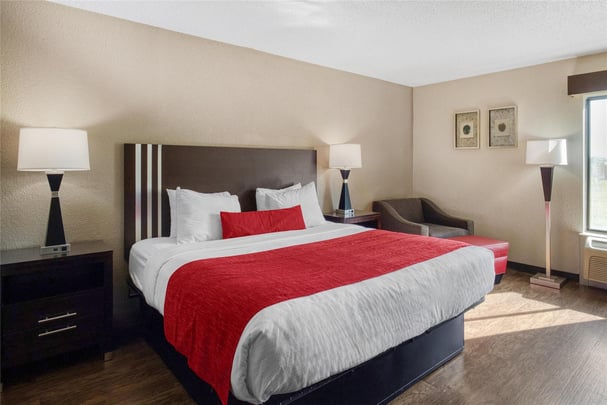 King Suite with Hot Tub