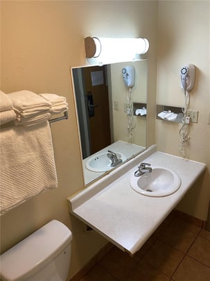 Double Queen Bathroom