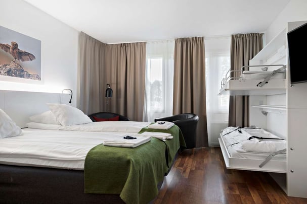 Family double bunk BW Lagan