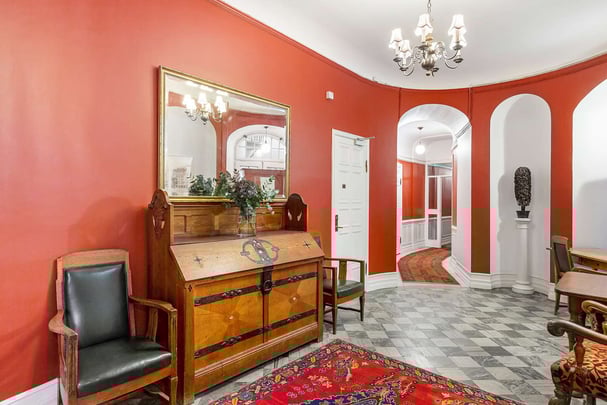 Corridor Hotel Esplanade