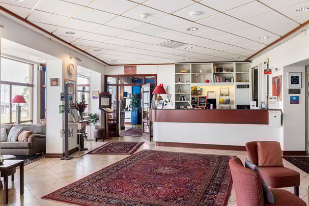 Best Western Svea Reception Lobby