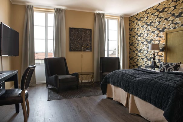 Deluxe Room with Two Twin Beds