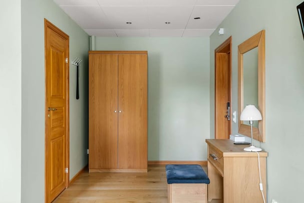 Deluxe king jettub BW jaby Herrg rd