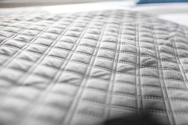 Hotel Falkoping blanket in hotel room