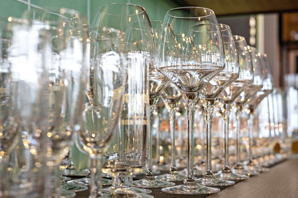 Hotel Falkoping glasses restaurant