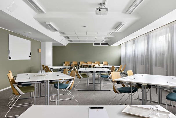 Hotel Falkoping meeting room Kinnarp