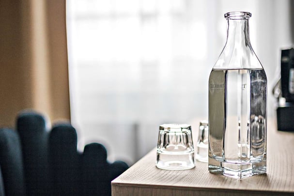 Hotel Falkoping Standard desk water