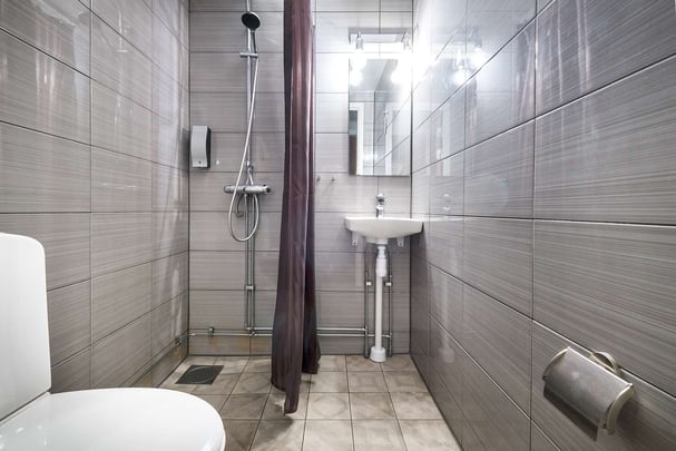 Single bathroom Sure Hotel by BW lgen