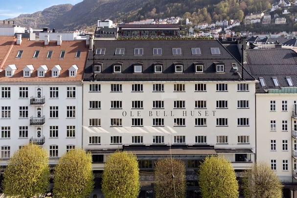 Ole Bull facade