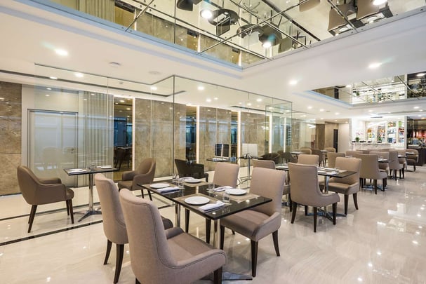 SureStay Plus Sukhumvit Restaurant