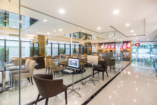 SureStay Plus Sukhumvit Business Co