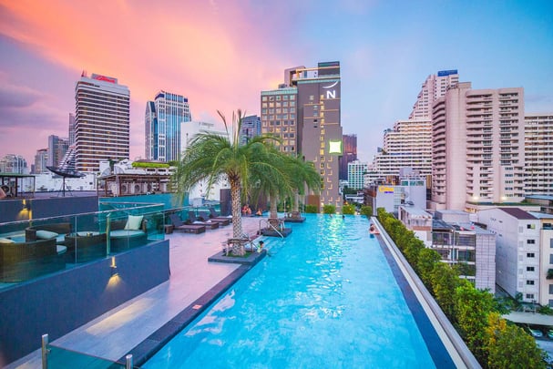 SureStay Plus Sukhumvit Rooftop Poo
