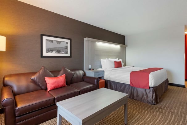 King Atrium Room View