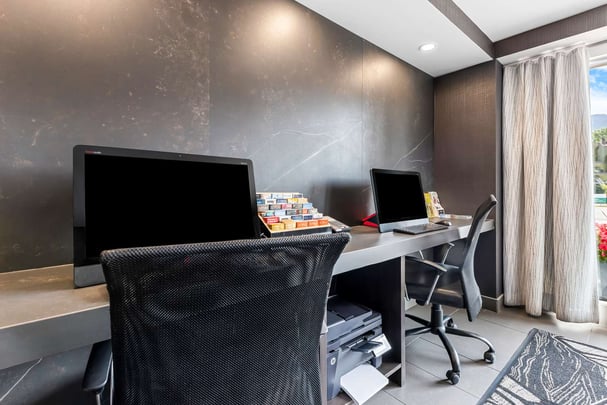 BW Banff AB BusinessCenter