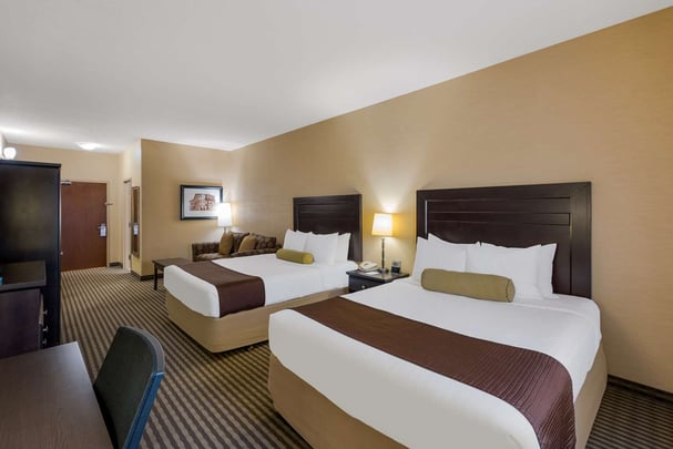 Two Queen and Sofa-bed Bed Room