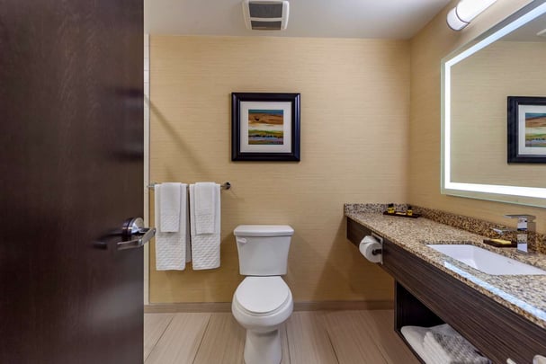 Double Queen Pet Friendly