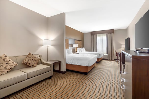 Two Queen Room Suite