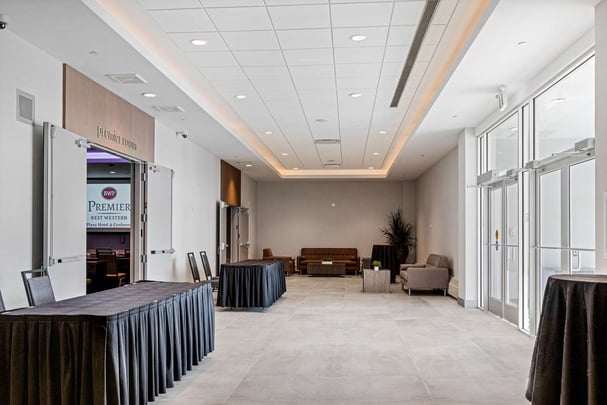 Premier Foyer