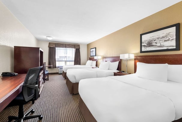 SureStay Plus Drumheller AB S