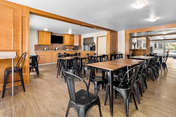 SureStay Plus Drumheller AB Breakfast Area