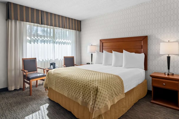 BW Langley BC Two Queen Separate Suite