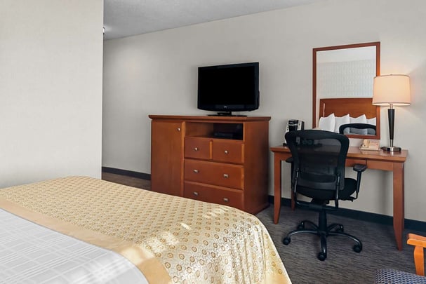 BW Langley BC Two Queen Separate Suite